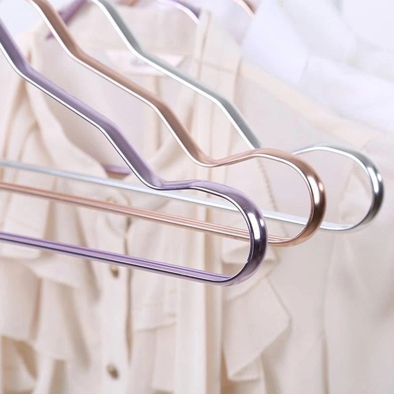 Aluminum clothes hangers are gaining popularity in international markets due to their durability and premium feel